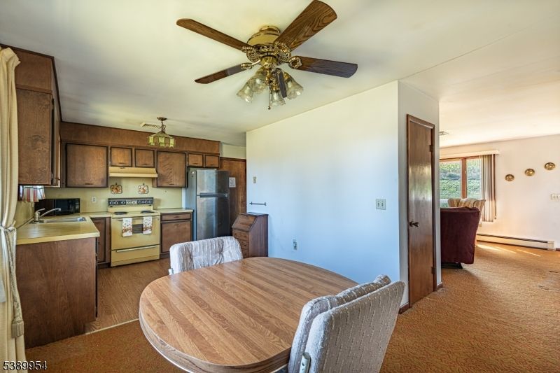 Dining room, Interior, Kitchen, Pendant Lights