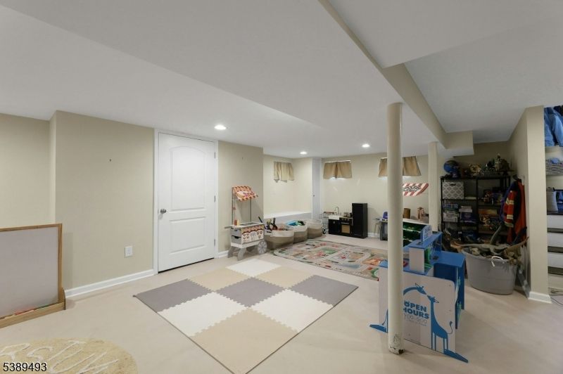Interior, Recessed Lighting