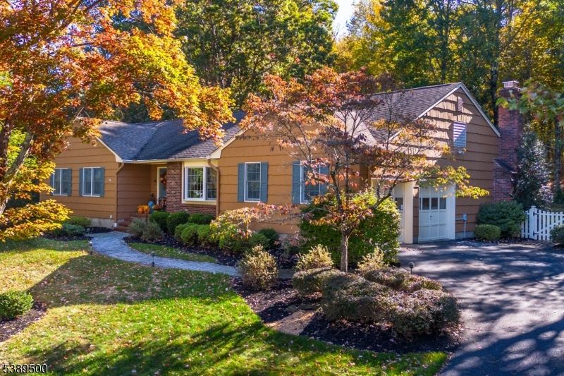 Attached, Exterior, Facade, Brick Facade, Cape Cod