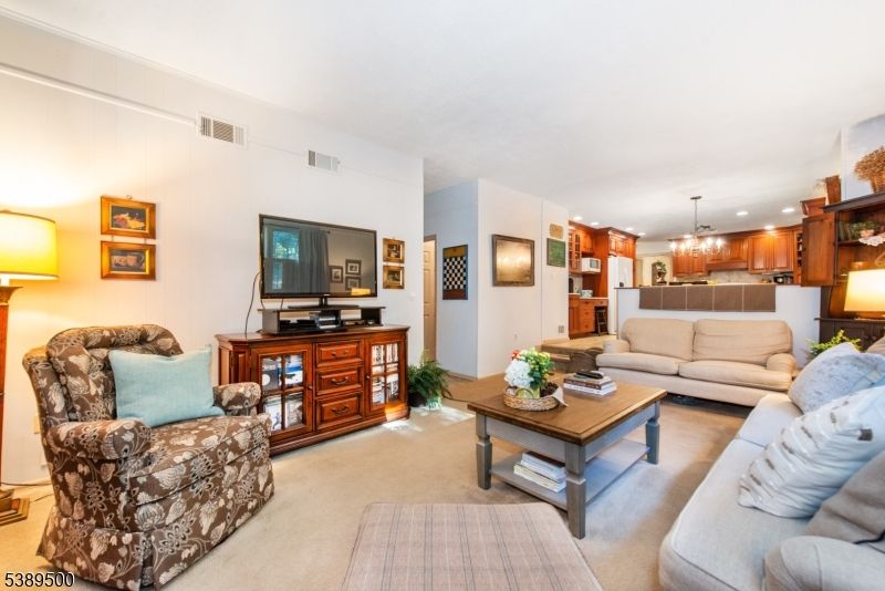 Interior, Kitchen, Living room, Pendant Lights, Recessed Lighting