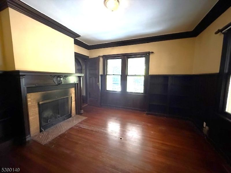 Empty room, Fireplace, Interior, Wood Texture Flooring