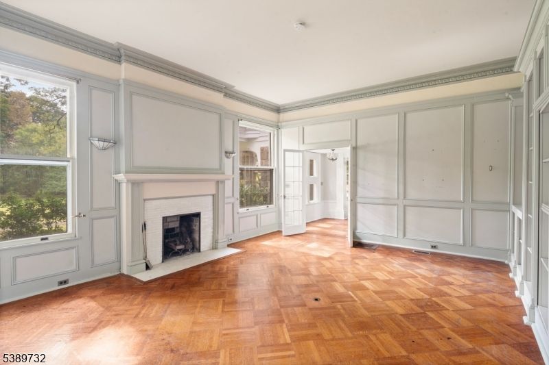Empty room, Fireplace, Interior, Wood Texture Flooring