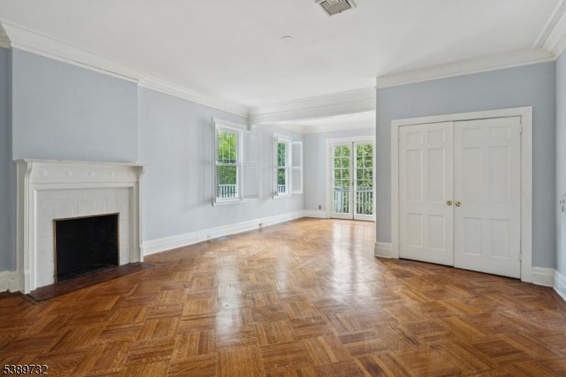 Empty room, Fireplace, Interior, Wood Texture Flooring