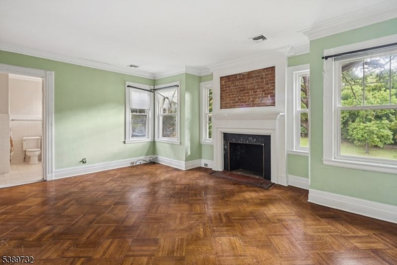 Empty room, Fireplace, Interior, Wood Texture Flooring