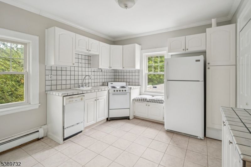 Interior, Kitchen, Tile Countertops