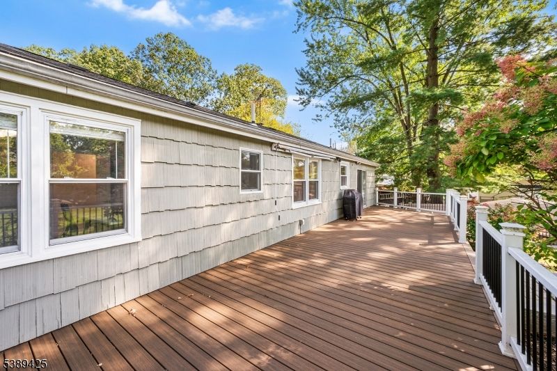 Exterior, Wood Texture Flooring