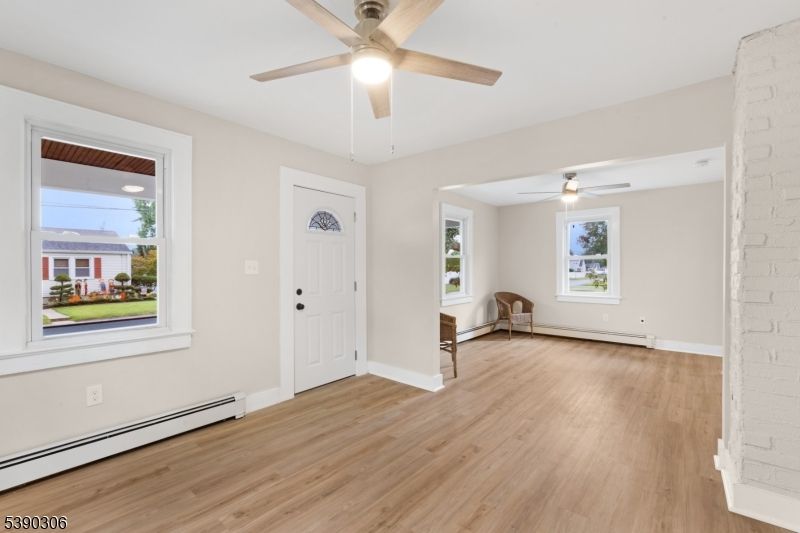 Empty room, Interior, Wood Texture Flooring