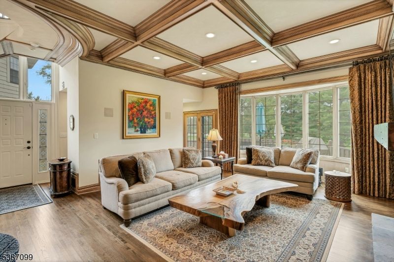 Interior, Living room, Recessed Lighting, Wooden Beams, Wood Texture Flooring