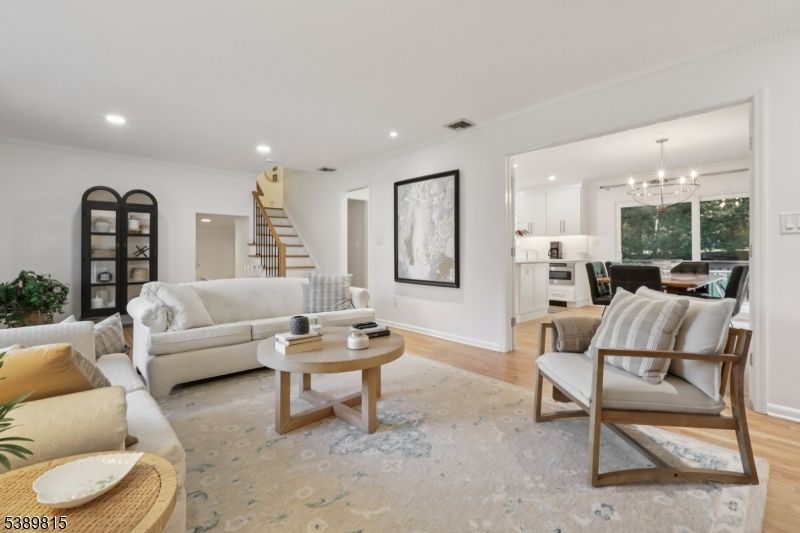 Chandelier, Dining room, Interior, Kitchen, Living room, Recessed Lighting, Wood Texture Flooring