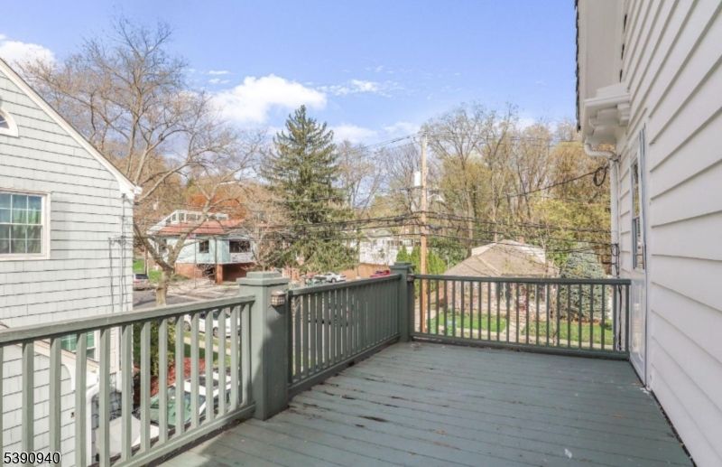 Exterior, Wood Texture Flooring