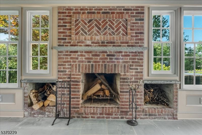Fireplace, Interior