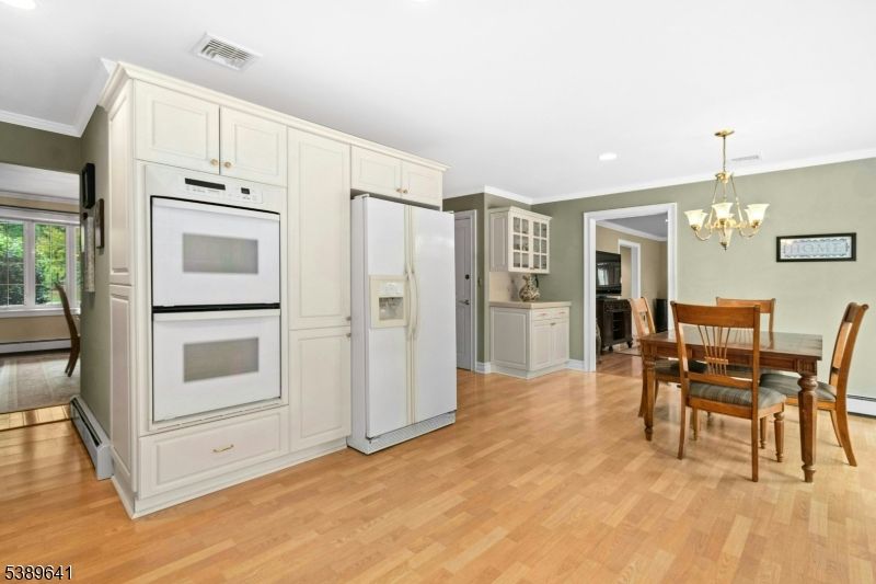 Chandelier, Dining room, Interior, Kitchen, Recessed Lighting, Wood Texture Flooring
