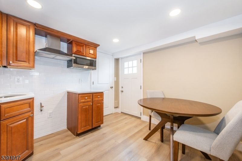 Dining room, Interior, Kitchen, Recessed Lighting, Wood Texture Flooring