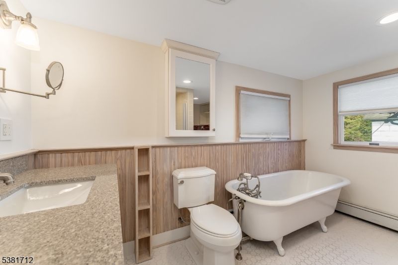 Bathroom, Free Standing Baths, Interior, Recessed Lighting