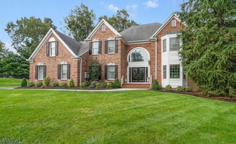 Exterior, Facade, Brick Facade, Brick Traditional
