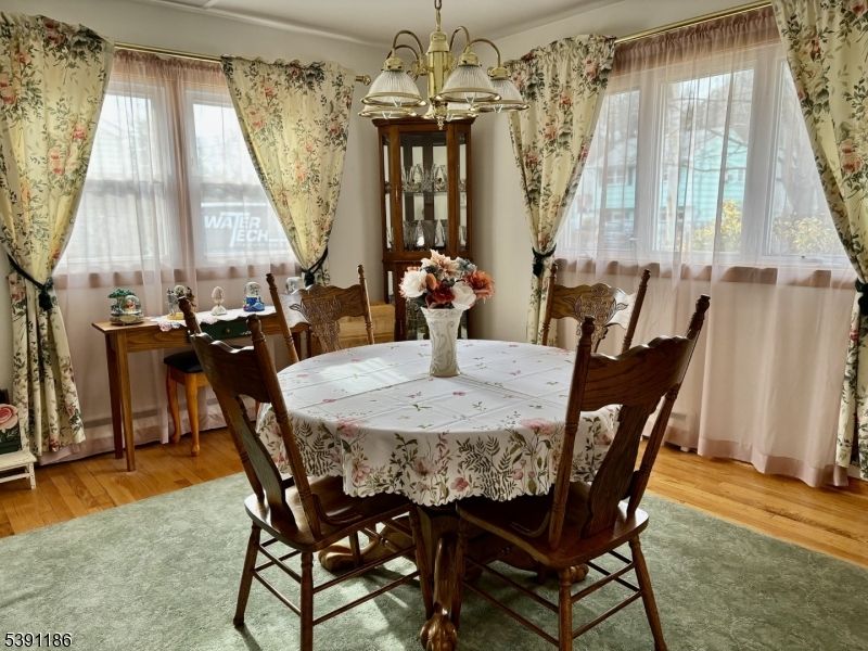 Dining room, Interior, Wood Texture Flooring
