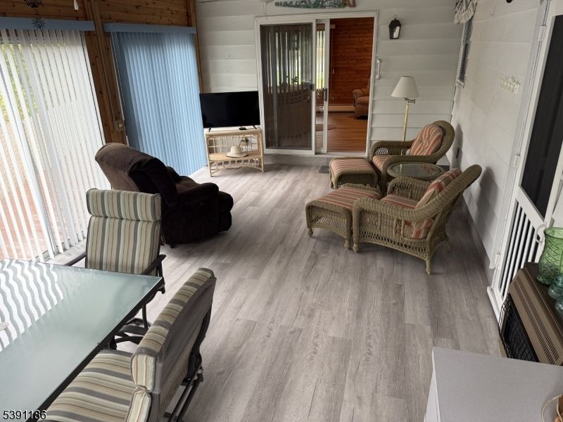 Dining room, Interior, Living room, Wood Texture Flooring
