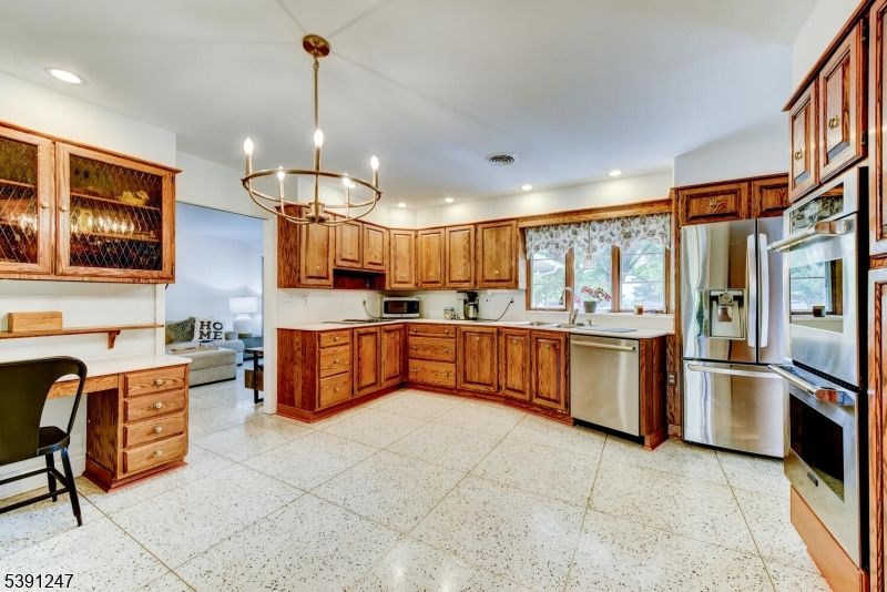 Interior, Kitchen, Pendant Lights, Recessed Lighting, Stainless Steel Appliances