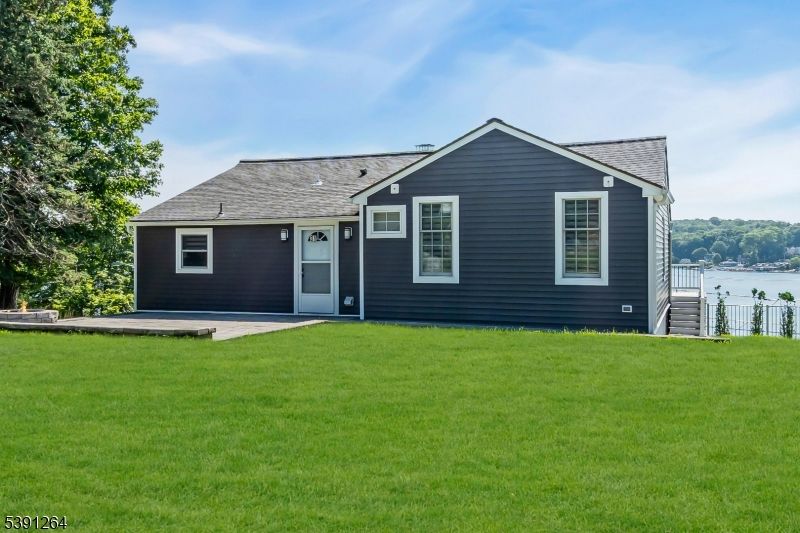 Backyard, Exterior, Water
