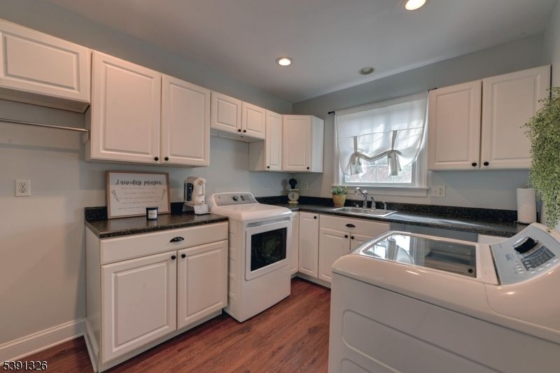 Interior, Kitchen, Recessed Lighting, Washer, Wood Texture Flooring