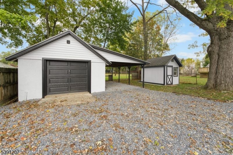 Backyard, Detached Garage, Exterior