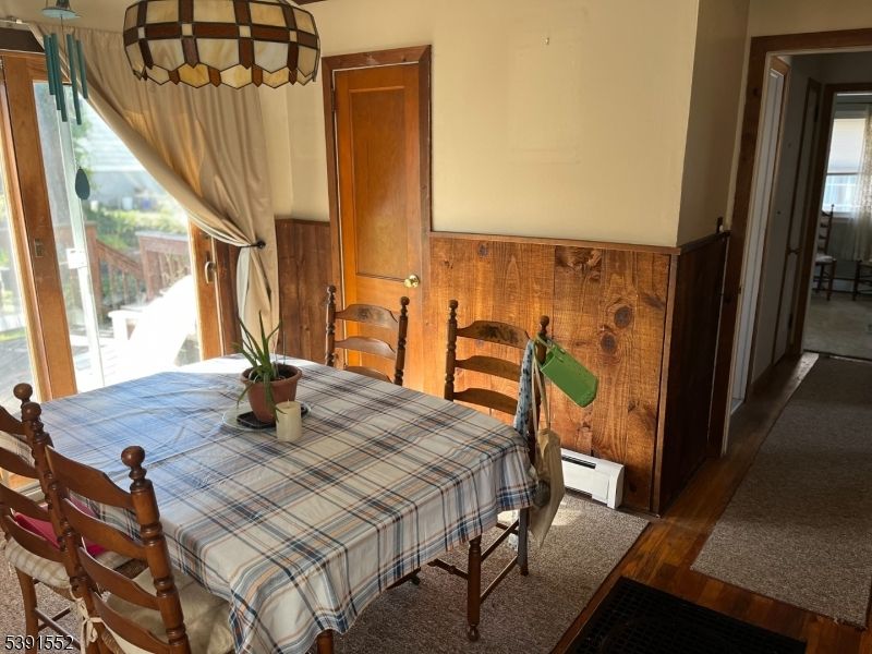 Dining room, Interior, Wood Texture Flooring