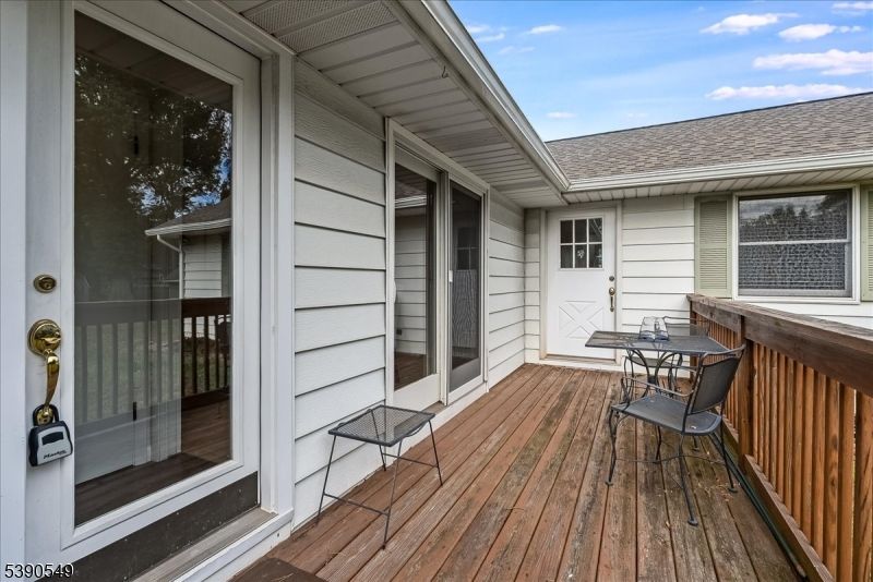 Exterior, Wood Texture Flooring