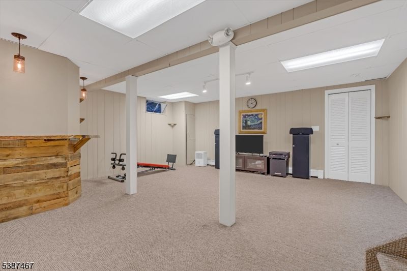Fitness Equipment, Interior, Pendant Lights, Recessed Lighting