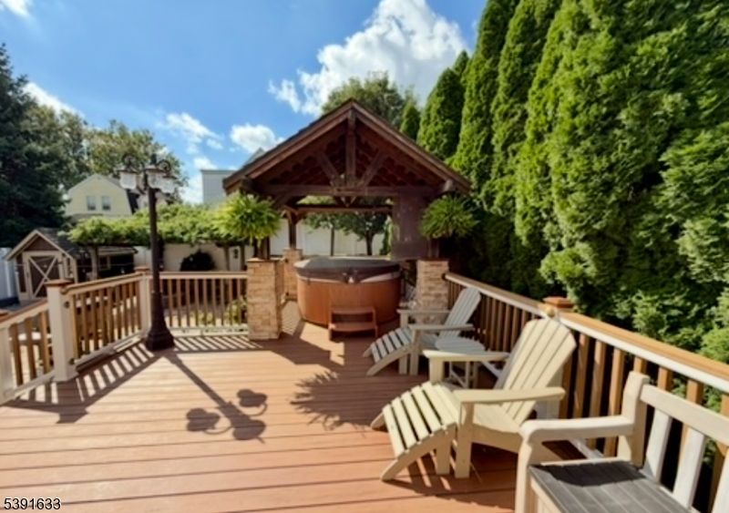 Exterior, Hot Tub