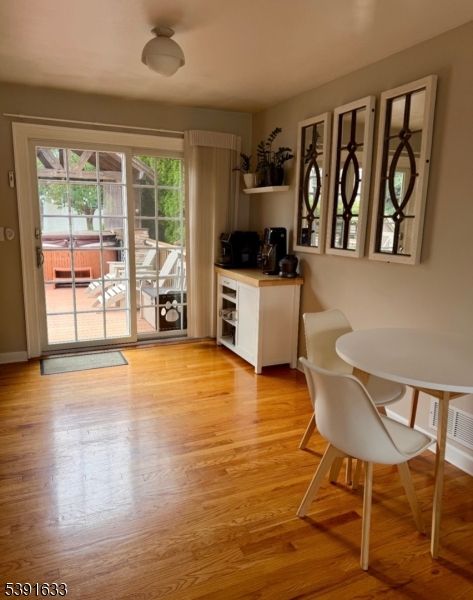 Dining room, Interior, Wood Texture Flooring