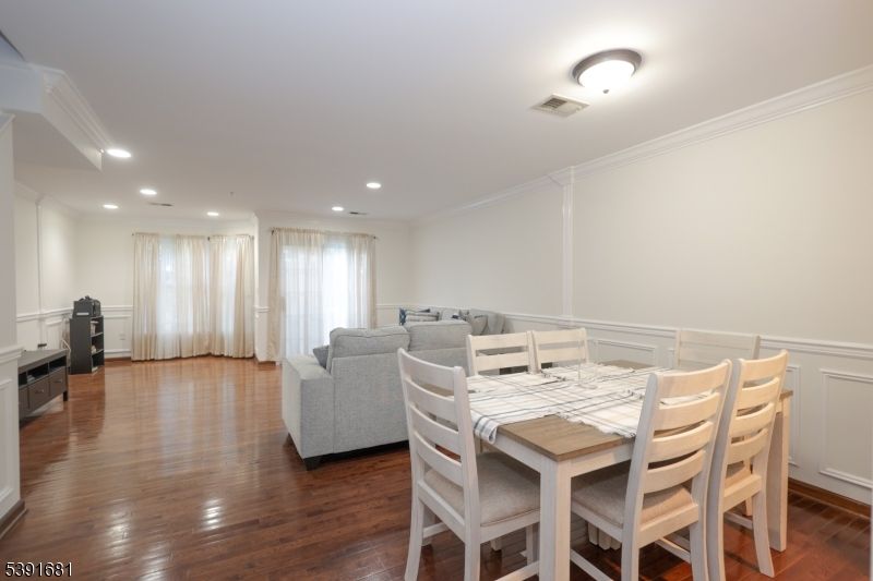 Dining room, Interior, Living room, Recessed Lighting, Wood Texture Flooring
