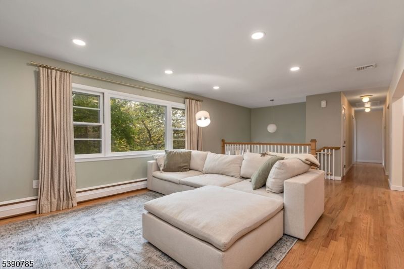 Interior, Living room, Pendant Lights, Recessed Lighting, Wood Texture Flooring