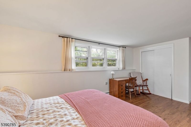 Bedroom, Home Office, Interior, Wood Texture Flooring