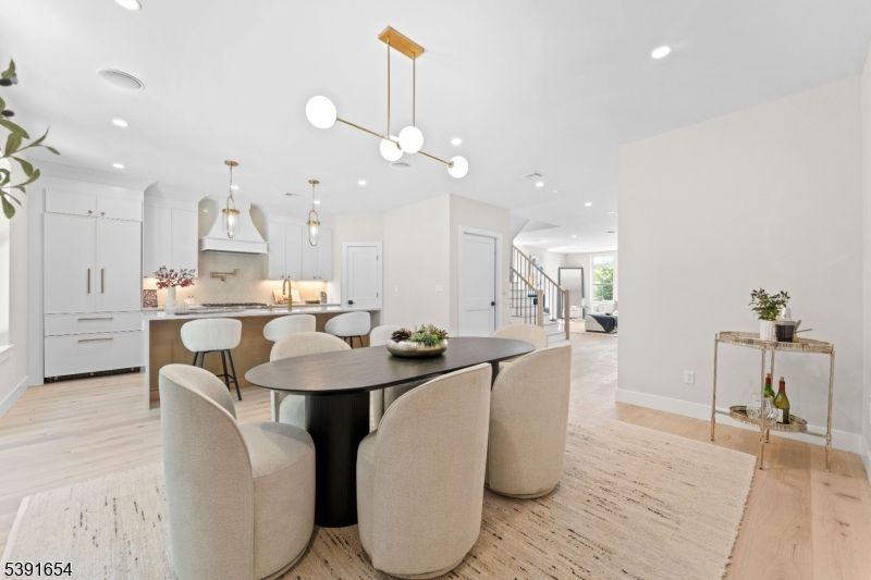 Dining room, Interior, Kitchen, Pendant Lights, Recessed Lighting, Wood Texture Flooring