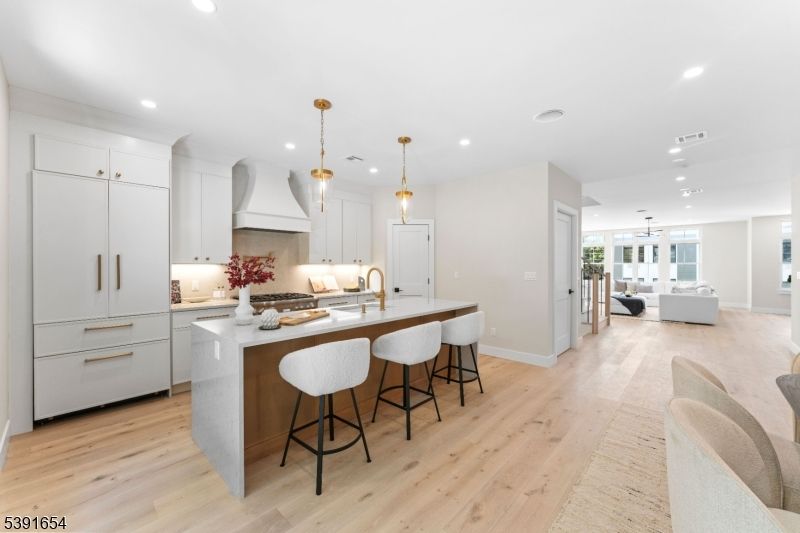 Interior, Kitchen, Pendant Lights, Recessed Lighting, Wood Texture Flooring