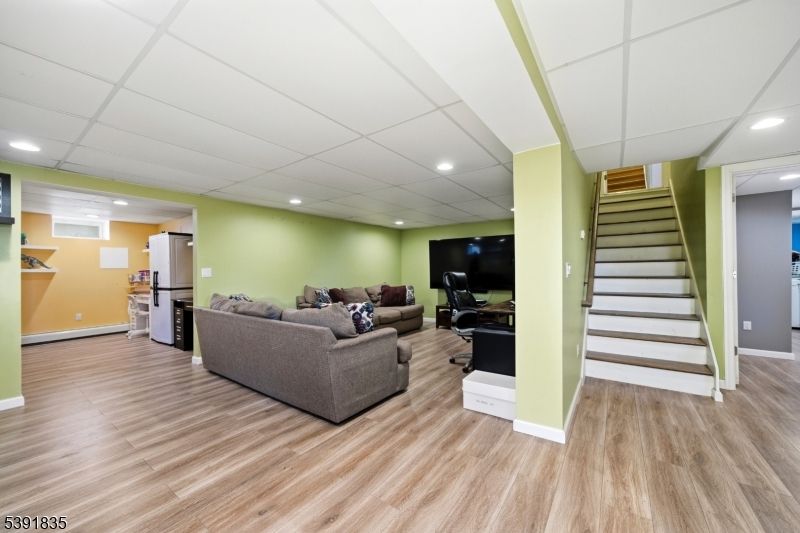 Interior, Kitchen, Living room, Recessed Lighting, Wood Texture Flooring