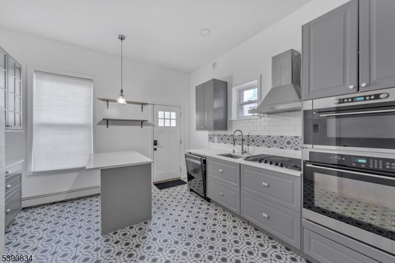 Interior, Kitchen, Pendant Lights, Stainless Steel Appliances