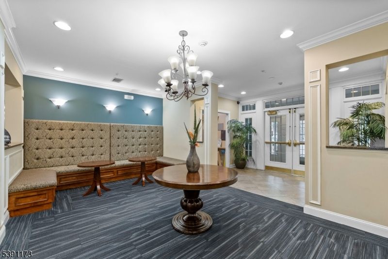 Chandelier, Interior, Recessed Lighting