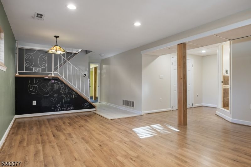 Empty room, Interior, Pendant Lights, Recessed Lighting, Wood Texture Flooring