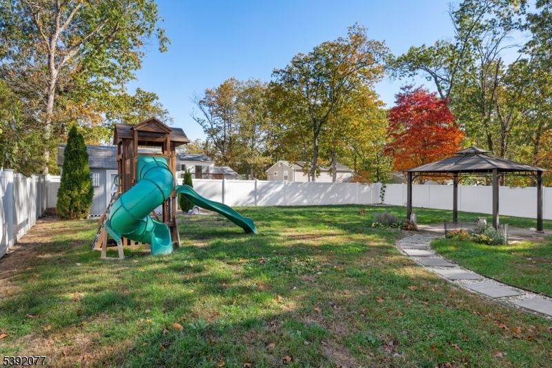Backyard, Exterior, Playground