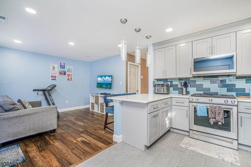 Interior, Kitchen, Pendant Lights, Recessed Lighting, Wood Texture Flooring