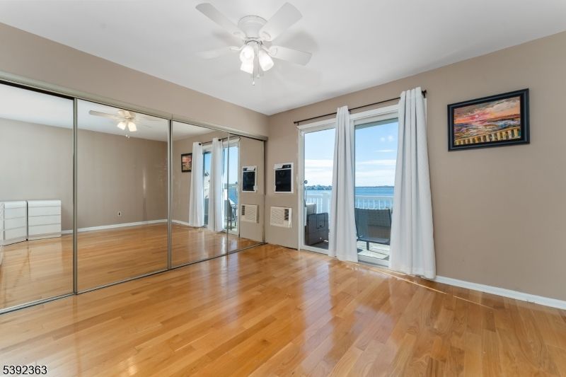 Empty room, Interior, Water, Wood Texture Flooring