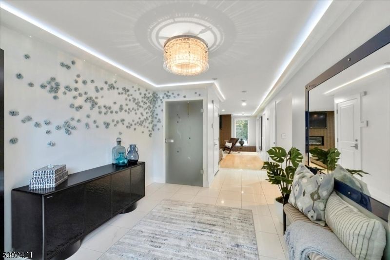 Chandelier, Interior, Recessed Lighting