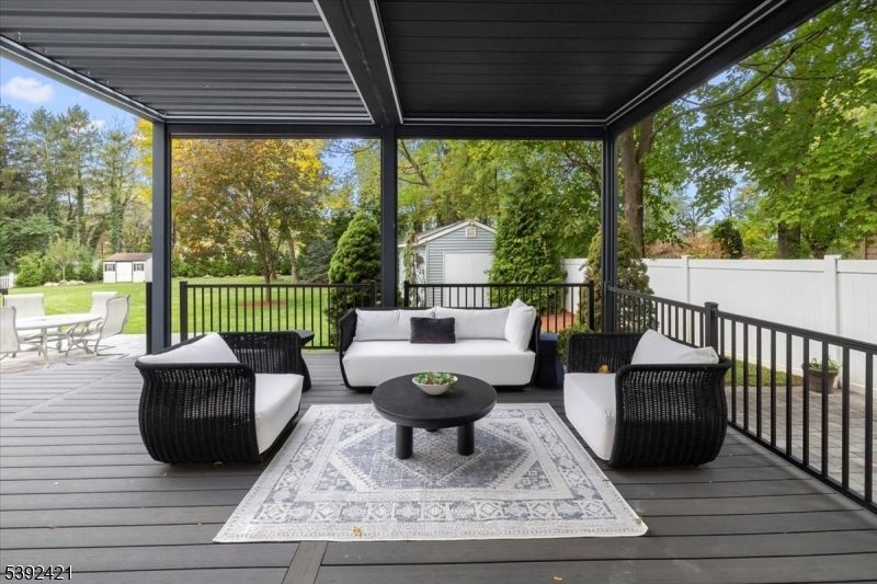 Exterior, Wood Texture Flooring