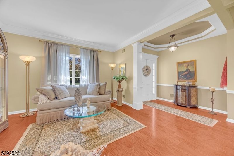 Interior, Living room, Pendant Lights, Wood Texture Flooring