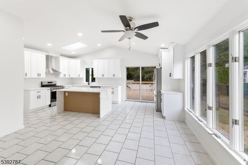 Interior, Kitchen, Recessed Lighting