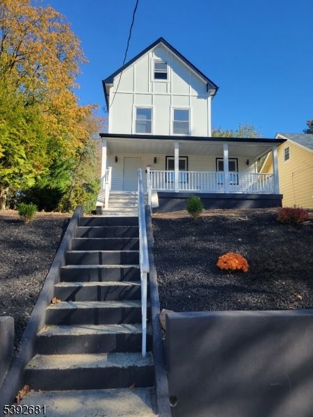 Backyard, Exterior, Facade, Farmhouse