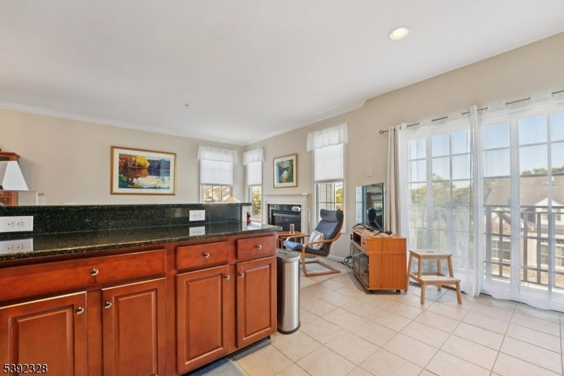 Fireplace, Interior, Recessed Lighting