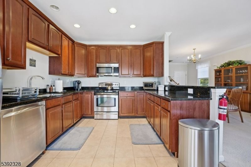 Chandelier, Interior, Kitchen, Recessed Lighting, Stainless Steel Appliances