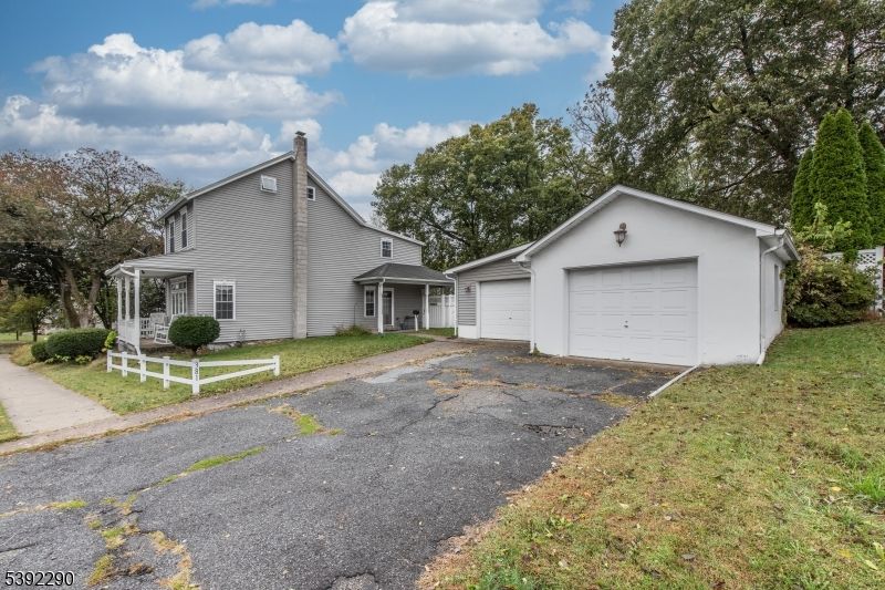 Backyard, Detached Garage, Exterior